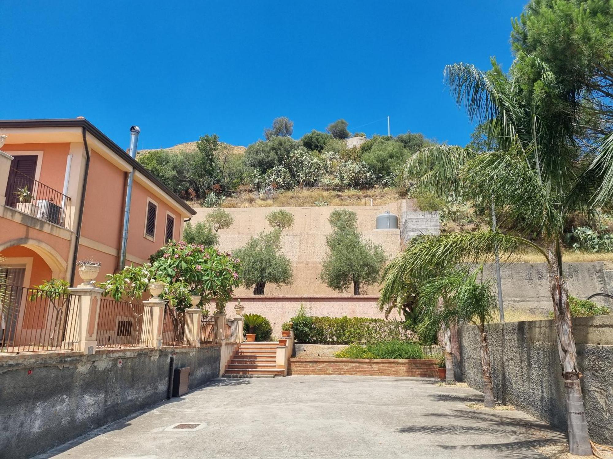 Villa Gramati Savoca Exterior photo